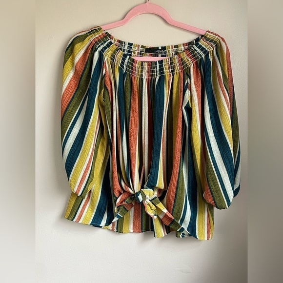 Dressy blouse on/off shoulders women’s size Small - Picture 1 of 14
